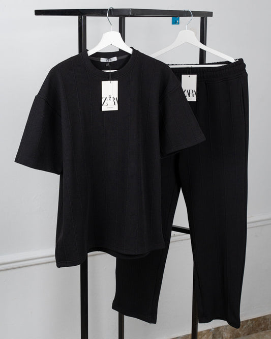 ZARA Jakar تيشرت وبنطلون