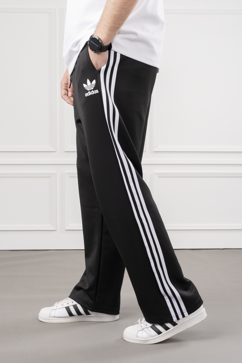 Adidas 3 line sweatpants