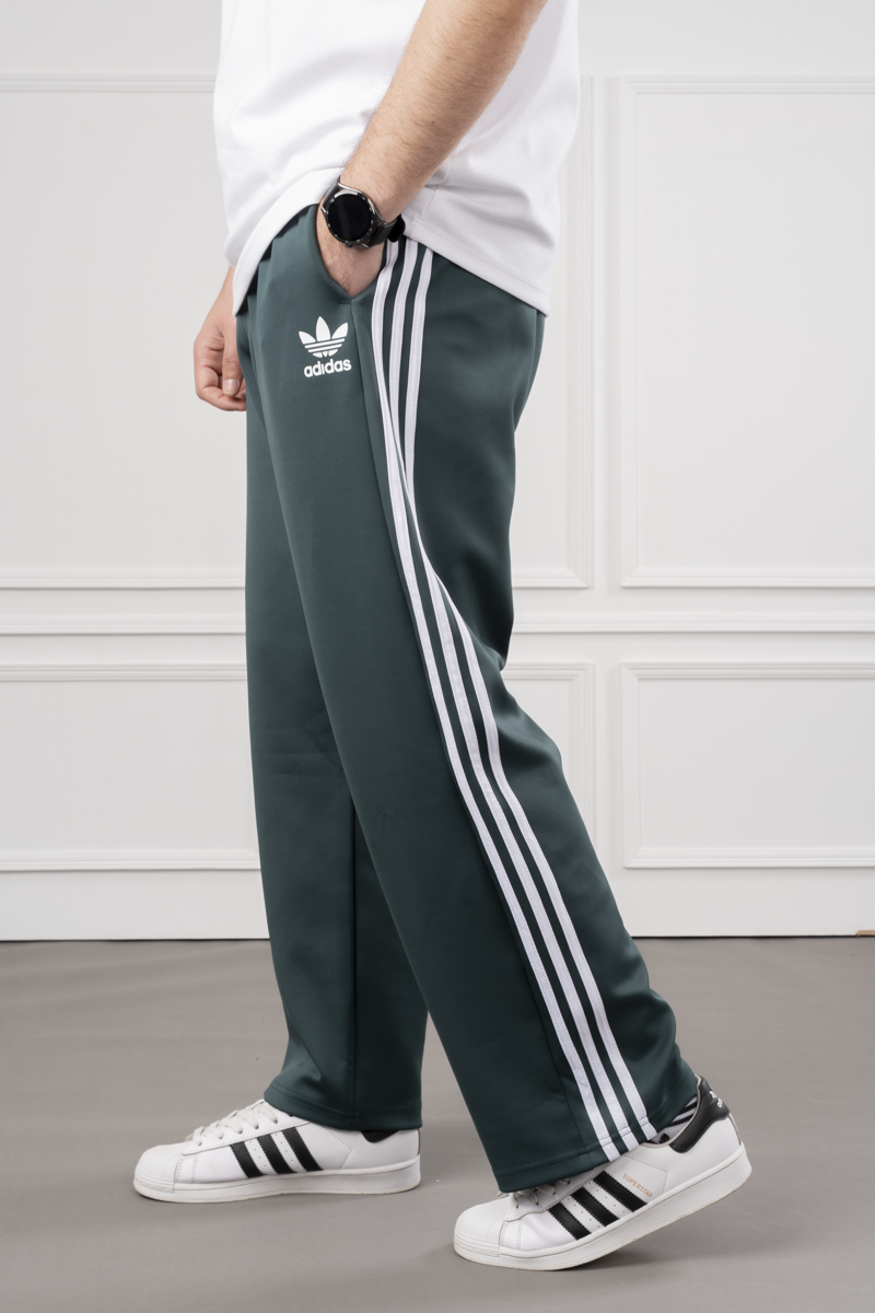 Adidas 3 line sweatpants