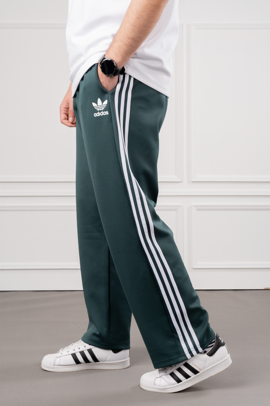 Adidas 3 line sweatpants