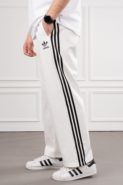 Adidas 3 line sweatpants