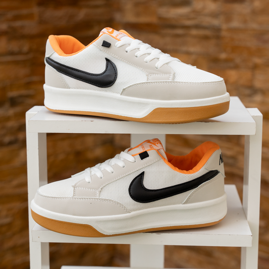 كوتشي Nike N2