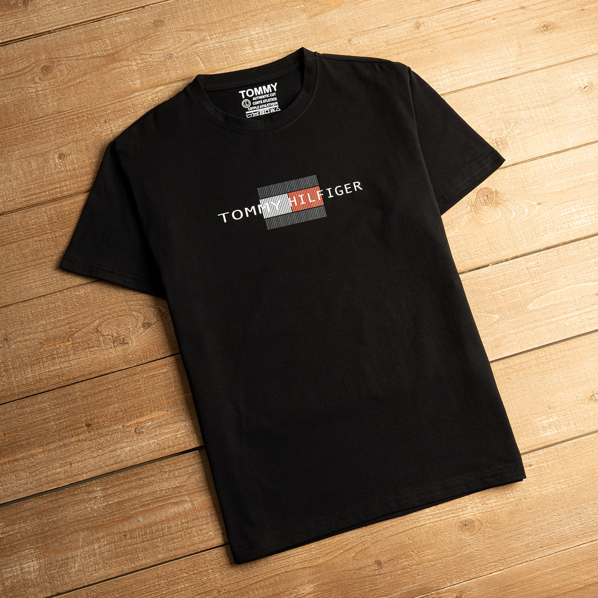 5X مقاسات ل Tommy Hilfiger تيشرت